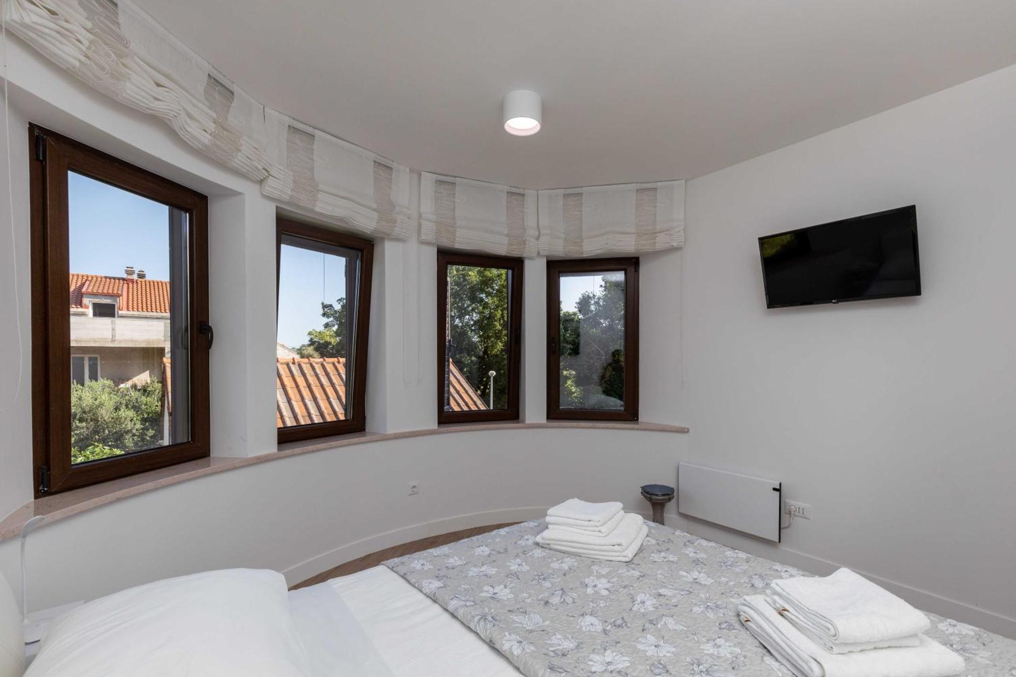 Apartments Setemana Млини Стая снимка
